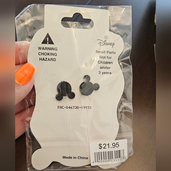 Disney Hollywood Studio Ghirardelli Lion King Mufasa & Scar Pin Live Action… - Picture 2 of 4